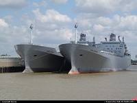 Photo by Bernie | Hors de la ville  ship, navy